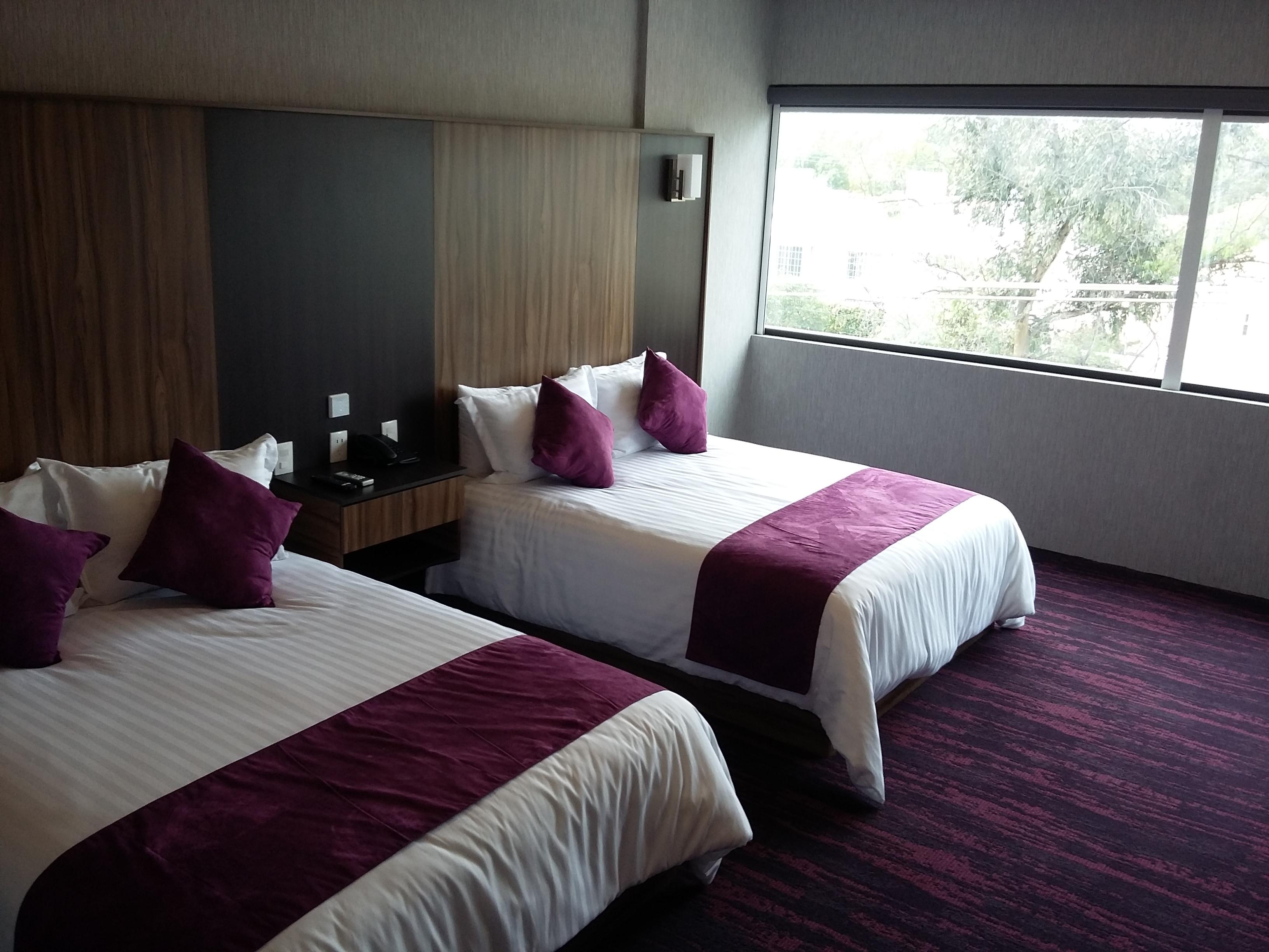 Wyndham Garden Aguascalientes Hotel & Casino ภายนอก รูปภาพ
