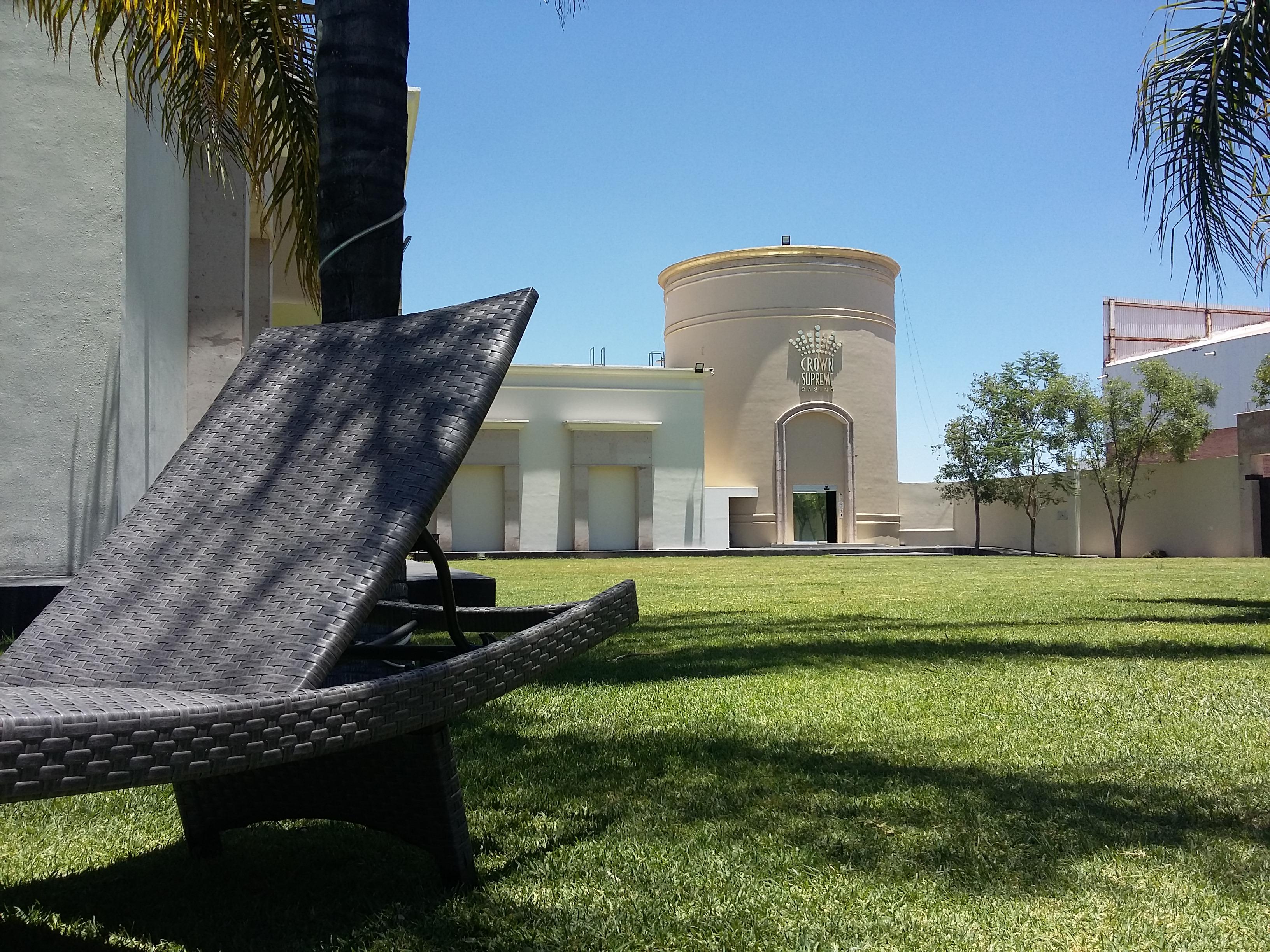 Wyndham Garden Aguascalientes Hotel & Casino ภายนอก รูปภาพ