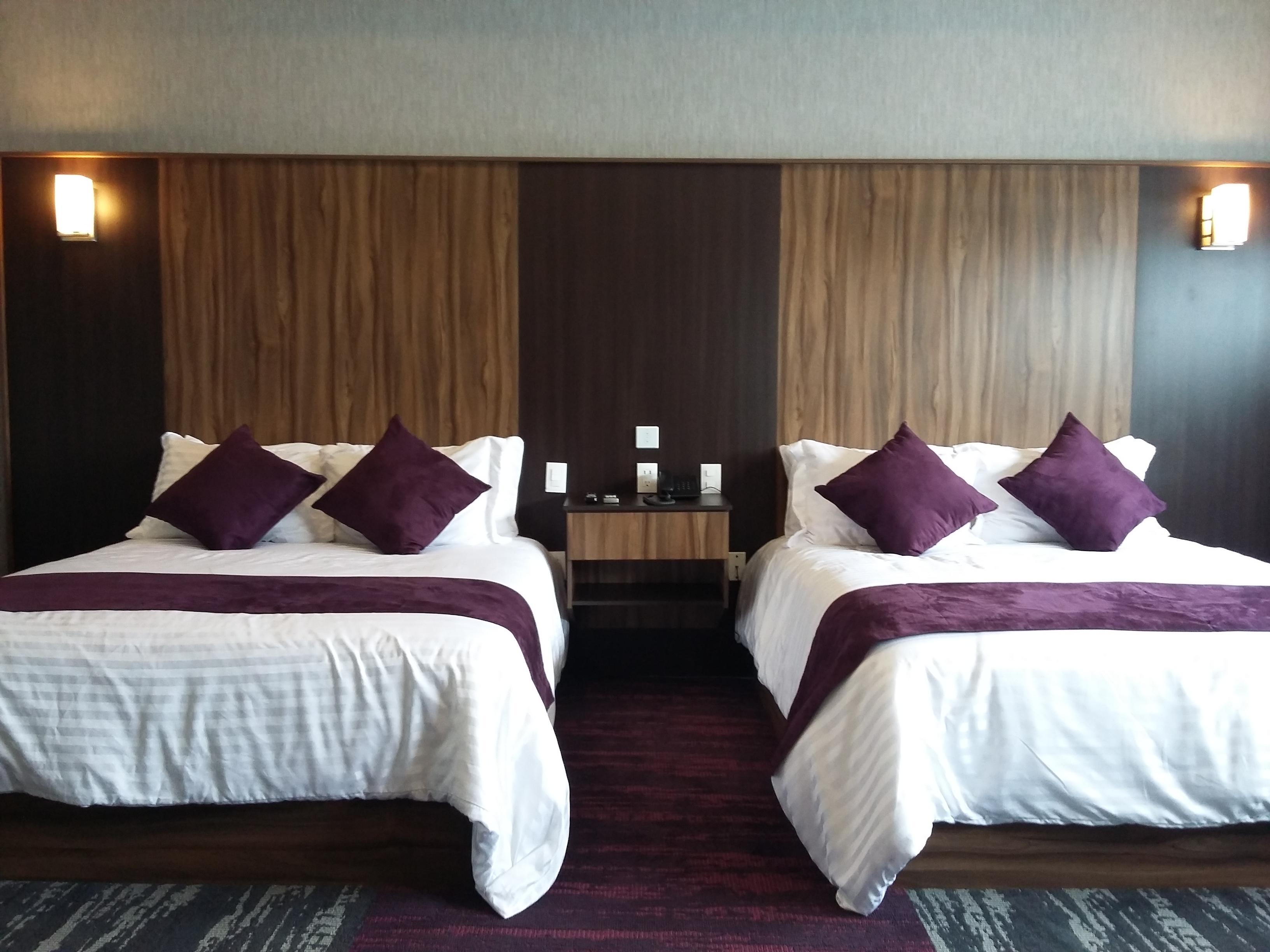 Wyndham Garden Aguascalientes Hotel & Casino ภายนอก รูปภาพ