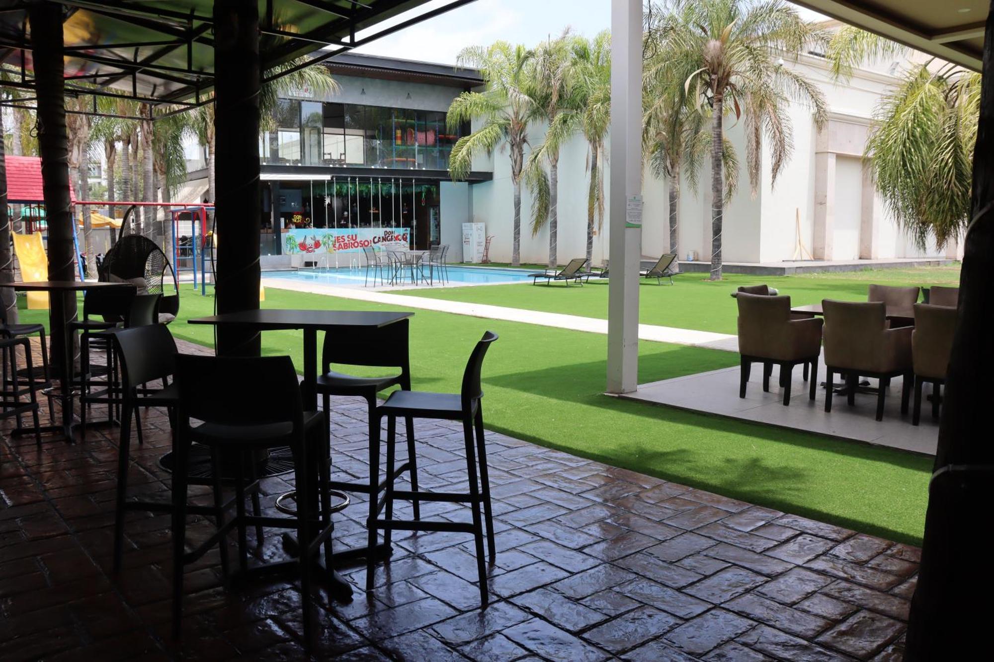 Wyndham Garden Aguascalientes Hotel & Casino ภายนอก รูปภาพ